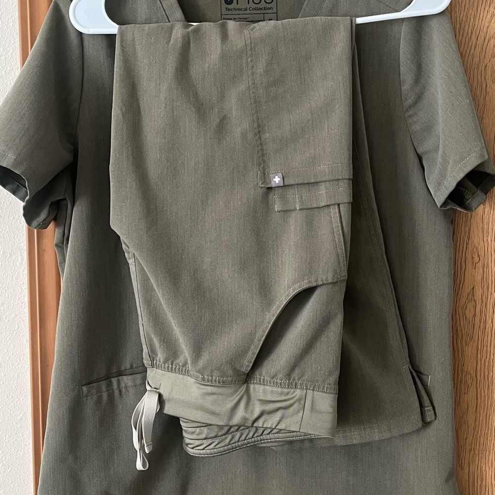 Figs Olive Heather Green Scrub Set